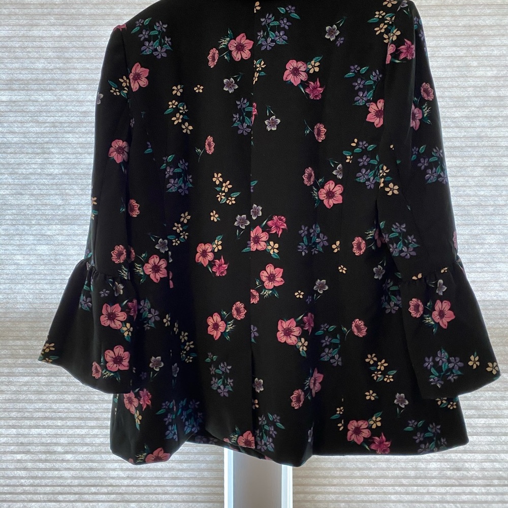 Lane Bryant floral blazer